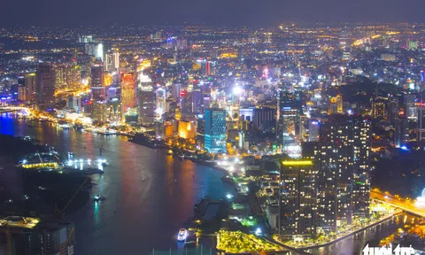 Ngắm Sài Gòn - thành phố hoa lệ bên những dòng sông